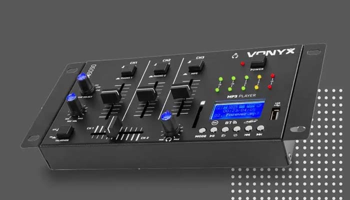 DJ-Startersets: Was du brauchst, um richtig durchzustarten ein Blick zu Maxiaxi, passende Mixer-Lösungen